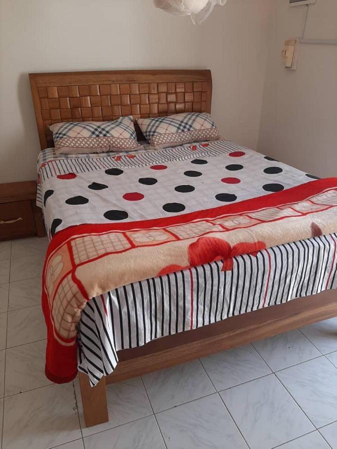 Appartement Chez MAX et KHADY à Dakar Extérieur photo